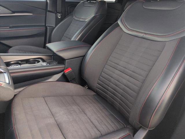 Certified 2025 Ford Explorer ST-Line w/ ST-Line Street Pack image 16