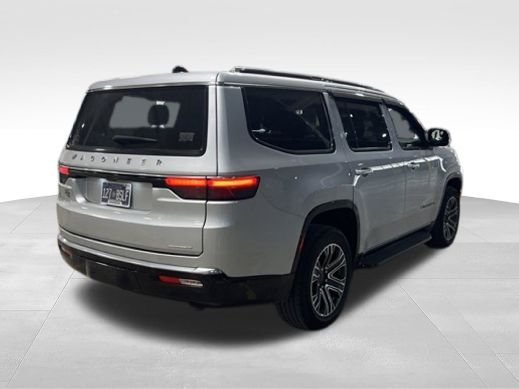 Used 2024 Jeep Wagoneer Series II AWD/4WD image 6