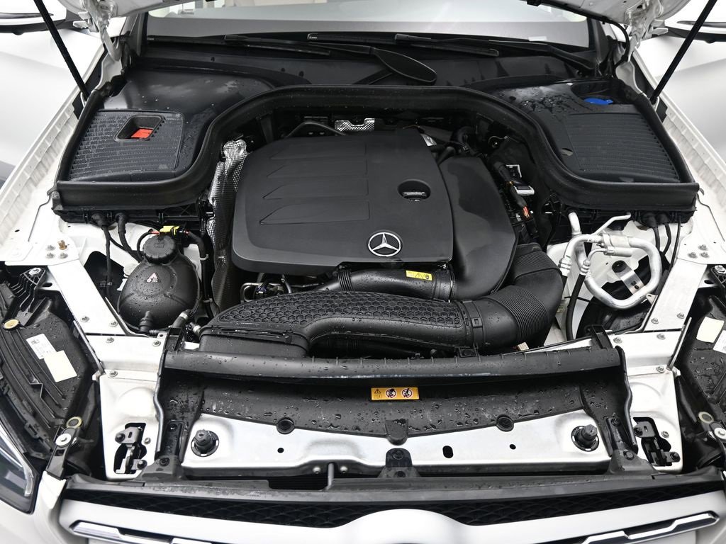 Used 2022 Mercedes-Benz GLC 300 4MATIC image 14