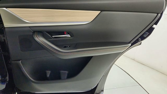 New 2026 MAZDA CX-90 Plug-In Hybrid w/Premium Sport AWD/4WD image 35