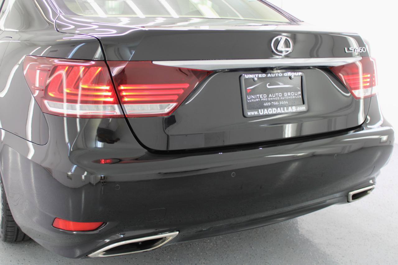 Used 2017 Lexus LS 460 w/ Comfort Package RWD image 24