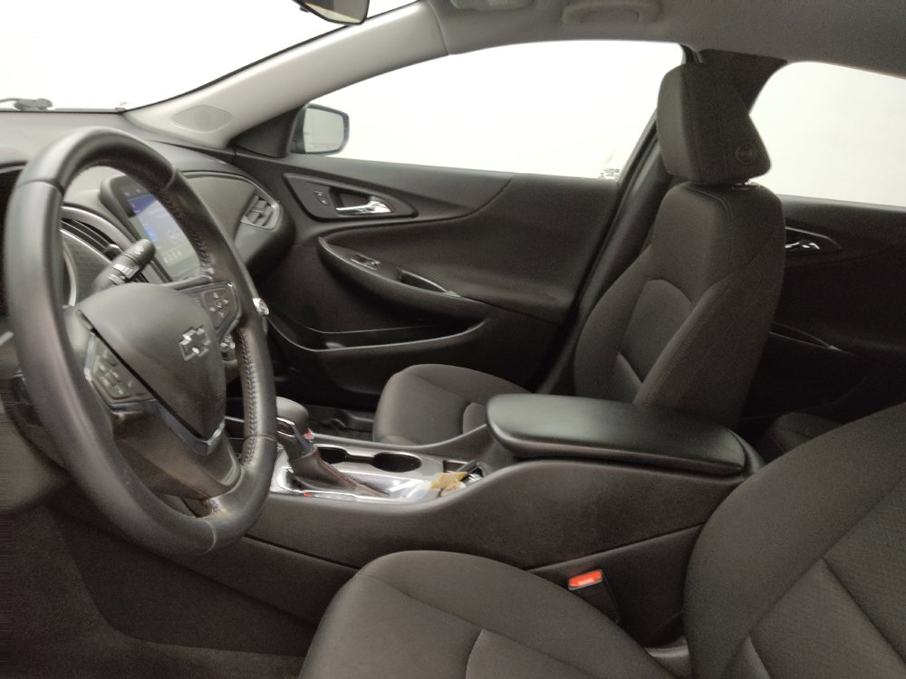 Used 2021 Chevrolet Malibu RS FWD image 17