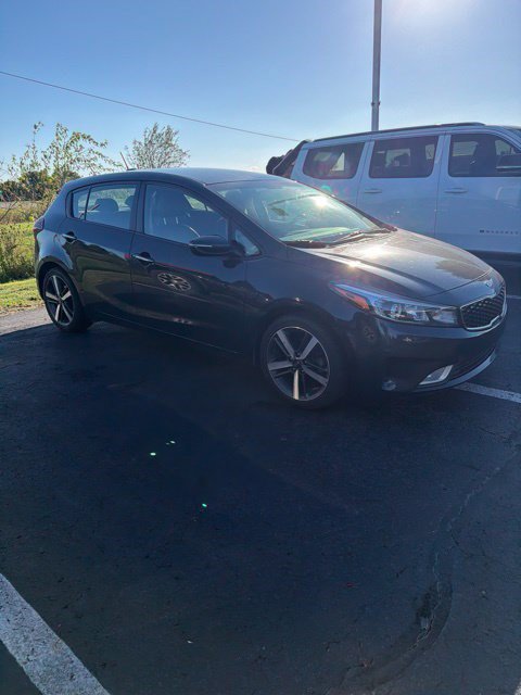 Used 2017 Kia Forte EX FWD image 9