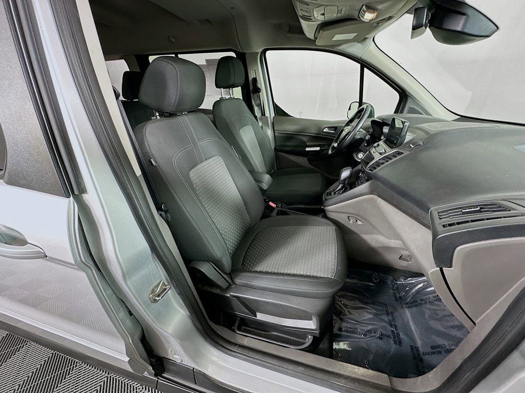 Used 2019 Ford Transit Connect XLT FWD image 35