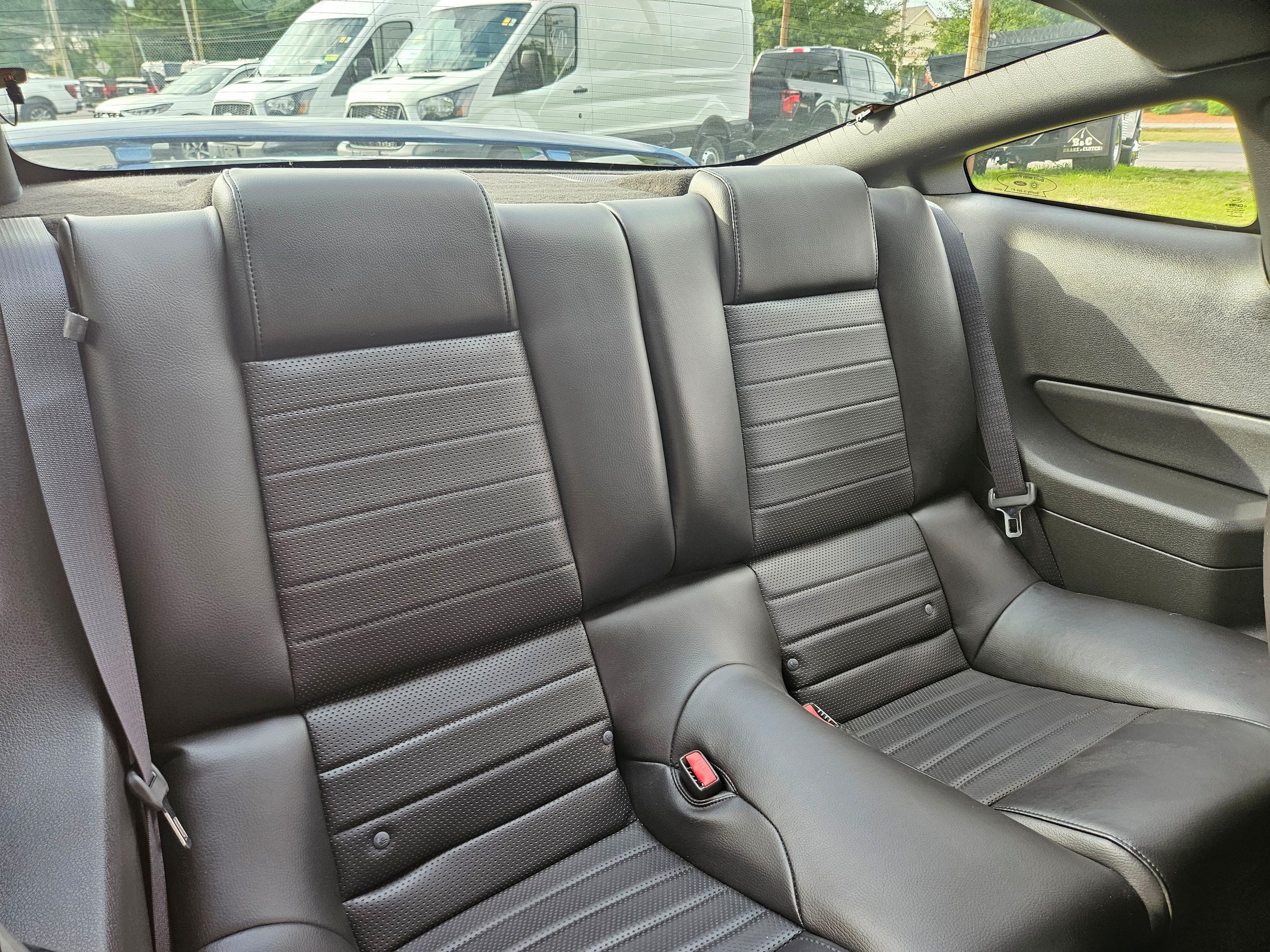 Used 2006 Ford Mustang GT Premium RWD image 20