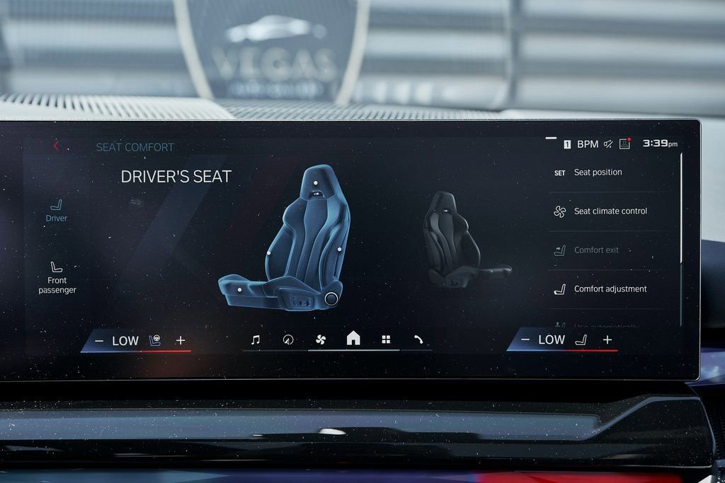 Used 2025 BMW M5 Touring image 75