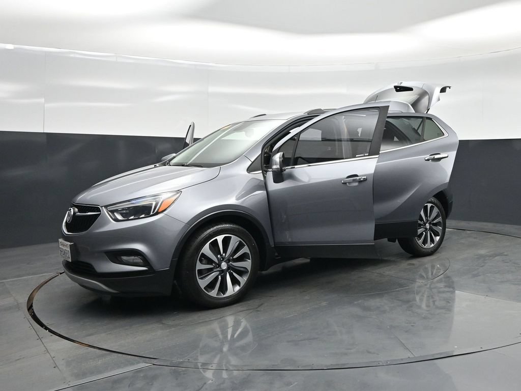 Used 2019 Buick Encore Essence FWD image 32