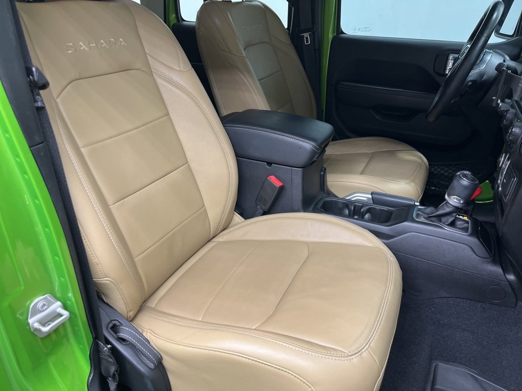 Used 2018 Jeep Wrangler Unlimited Sahara image 18