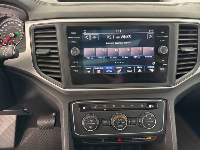 Used 2021 Volkswagen Atlas SE w/ Panoramic Sunroof Package image 27