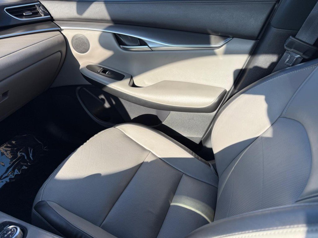 Used 2024 INFINITI QX50 Luxe image 21