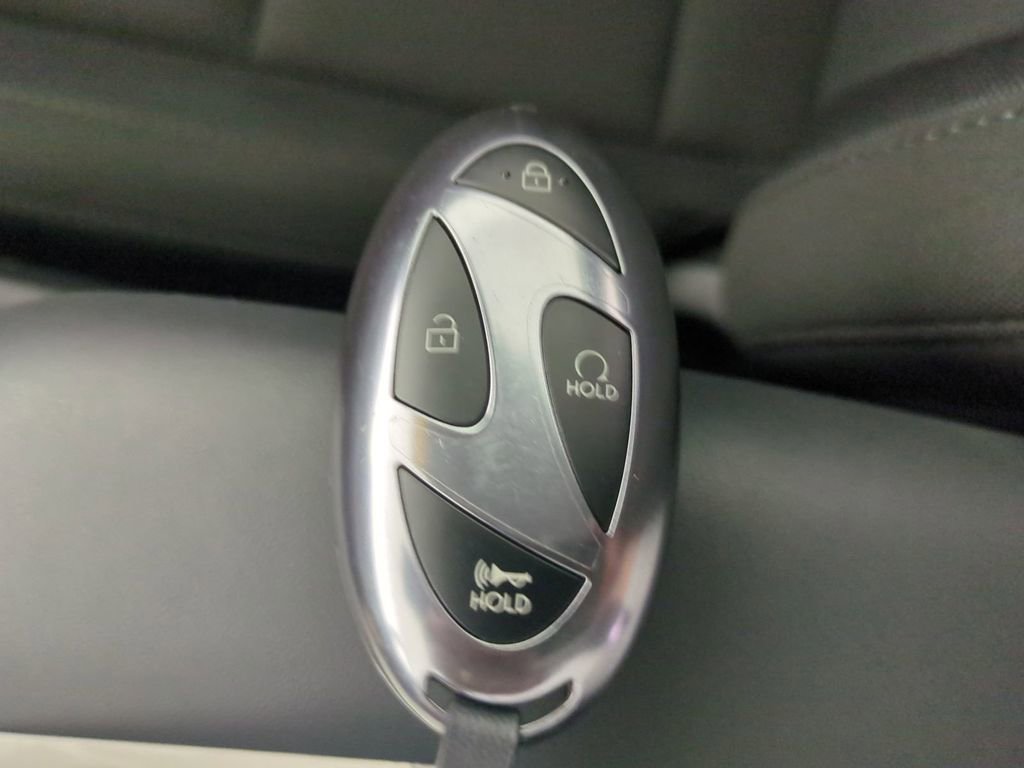 Certified 2025 Hyundai Kona SEL image 37