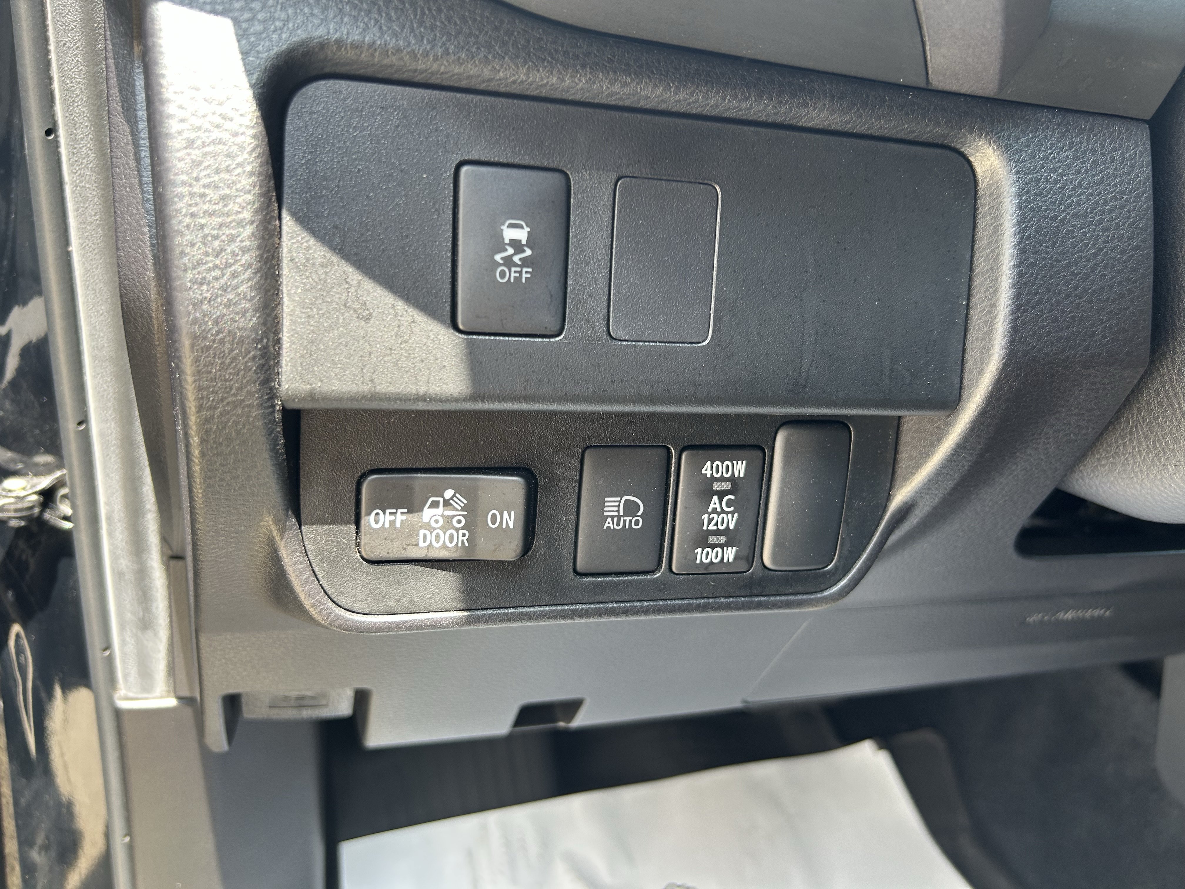 Certified 2023 Toyota Tacoma TRD Sport w/ Technology Package AWD/4WD image 16