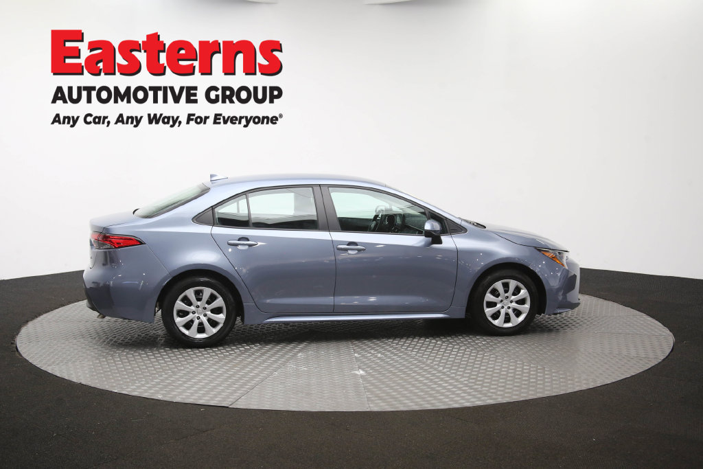 Used 2025 Toyota Corolla LE FWD image 46