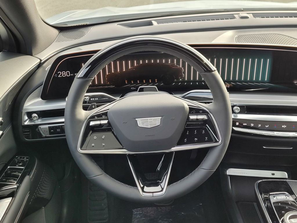 New 2026 Cadillac Lyriq Luxury image 9