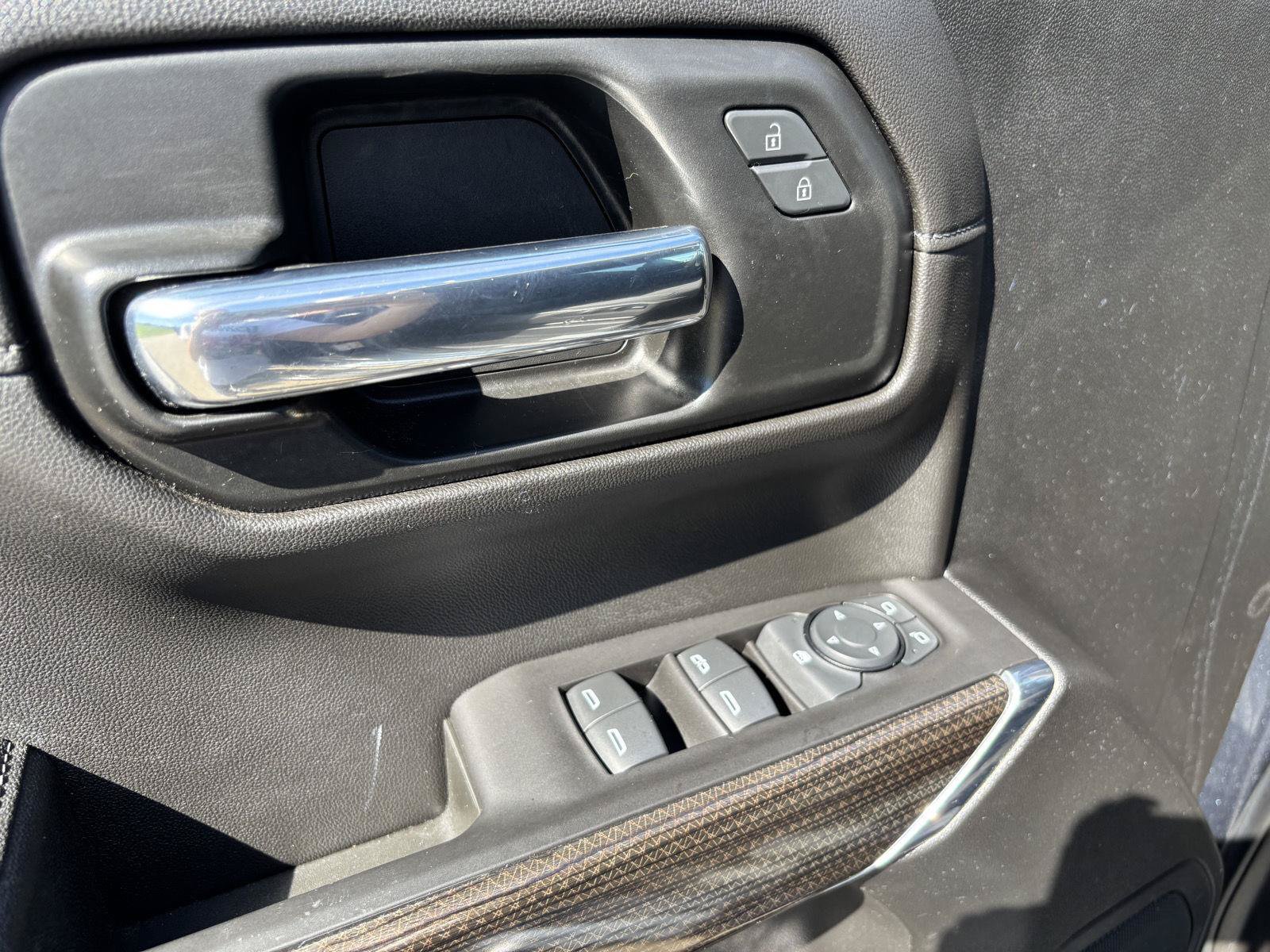 Used 2021 Chevrolet Silverado 1500 LT AWD/4WD image 10