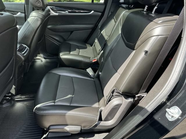 Used 2024 Cadillac XT6 Premium Luxury w/ LPO, Floor Liner Package AWD/4WD image 11
