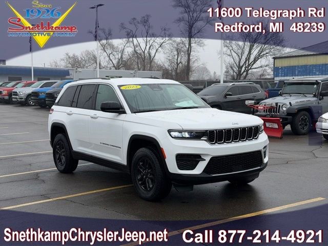 Used 2023 Jeep Grand Cherokee Laredo
