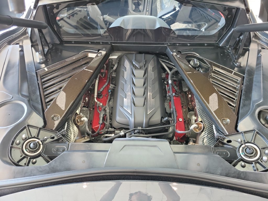 Used 2020 Chevrolet Corvette Stingray Preferred Cpe w/ 2LT Preferred Equipment Group RWD image 25
