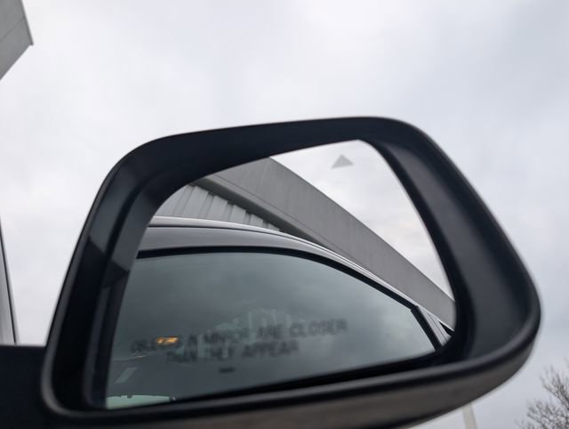 Used 2024 Dodge Durango GT image 33