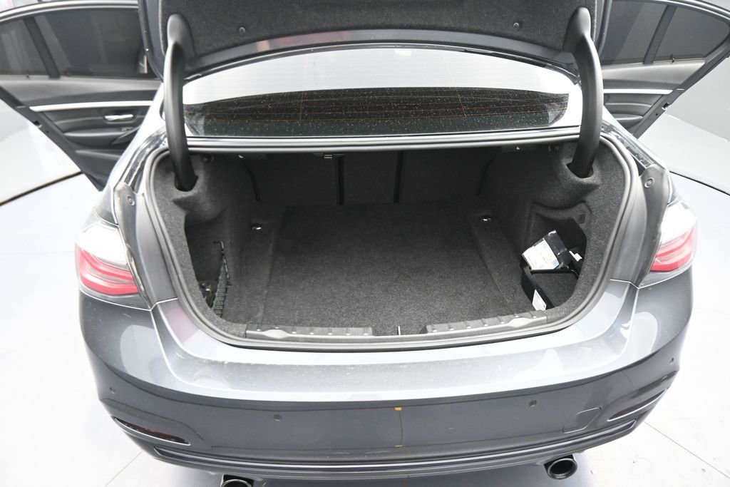 Used 2018 BMW 340i xDrive Sedan AWD/4WD image 42