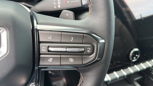 New 2026 GMC Acadia AT4 AWD/4WD image 24