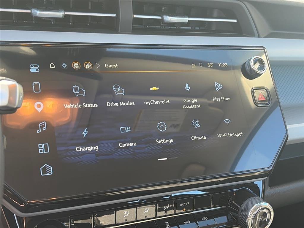 New 2027 Chevrolet Bolt LT FWD image 10