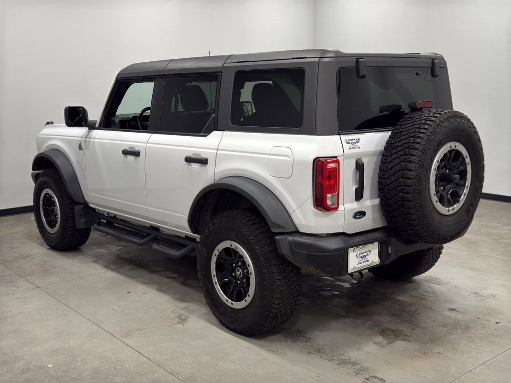 Used 2023 Ford Bronco Black Diamond w/ Sasquatch Package image 6