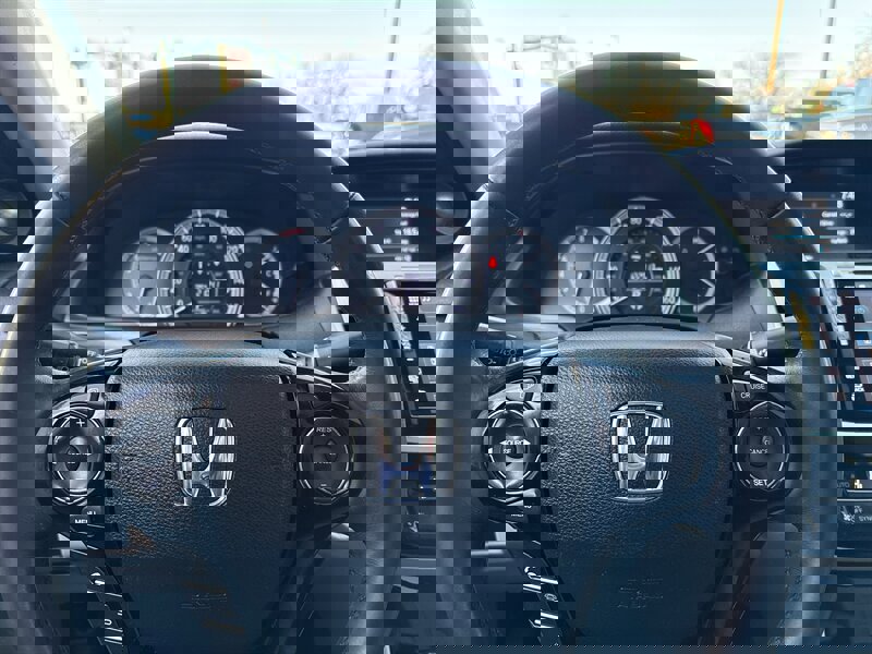 Used 2017 Honda Accord EX-L image 33