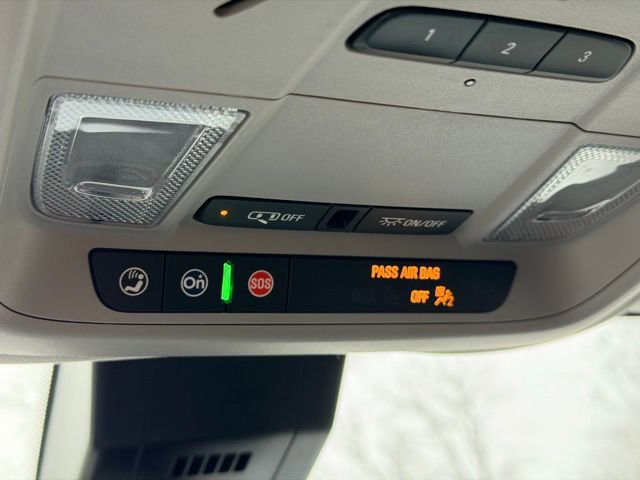 Certified 2023 Chevrolet Equinox Premier w/ LPO, Floor Liner Package image 18