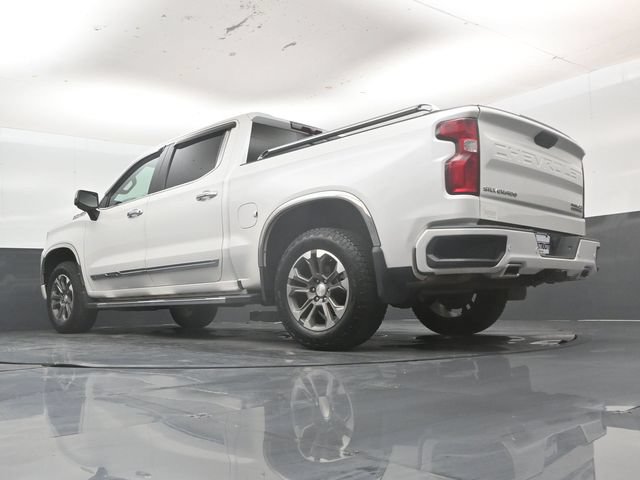 Used 2024 Chevrolet Silverado 1500 High Country w/ Z71 Off-Road Package AWD/4WD image 57