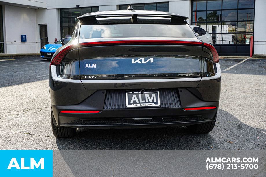 Used 2024 Kia EV6 Light image 11