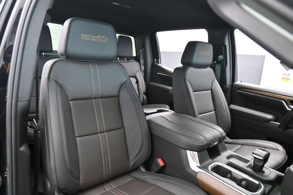 Used 2026 Chevrolet Silverado 1500 High Country RWD image 50