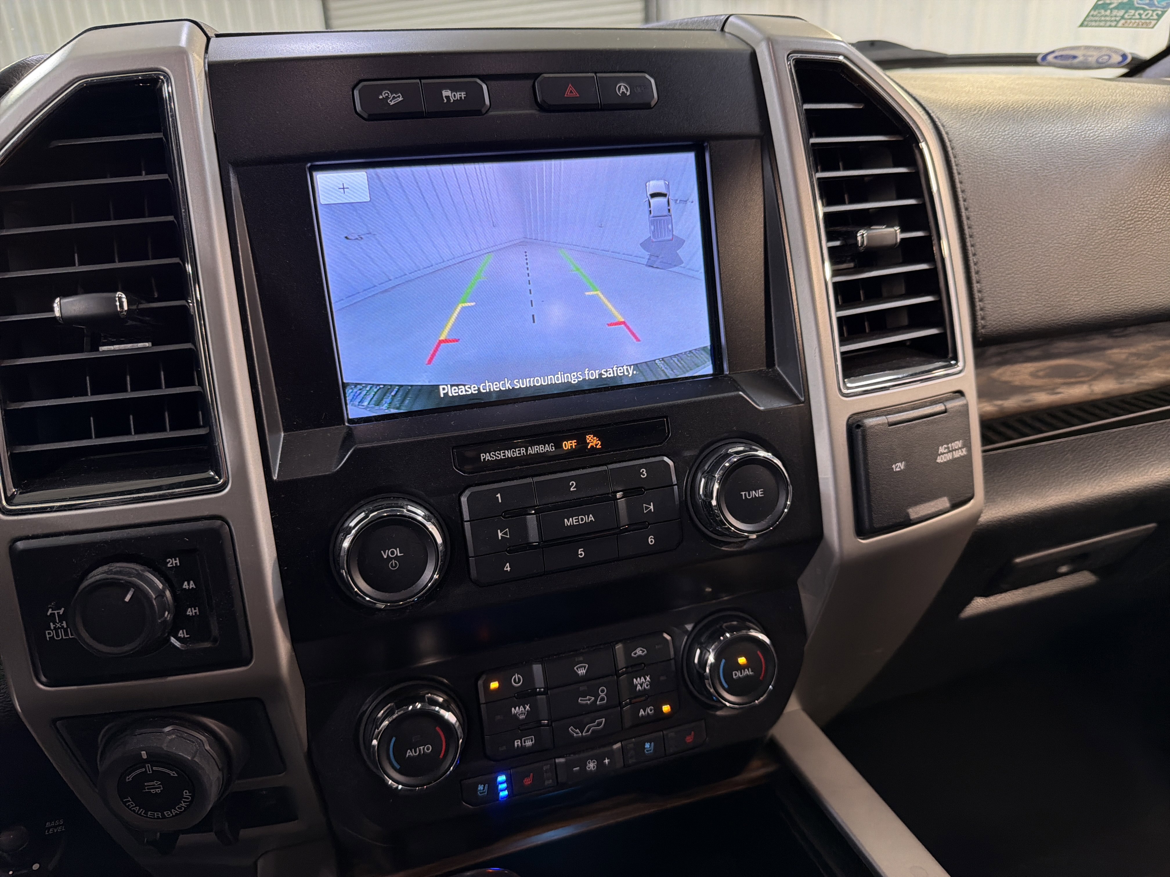 Used 2019 Ford F150 Lariat image 18