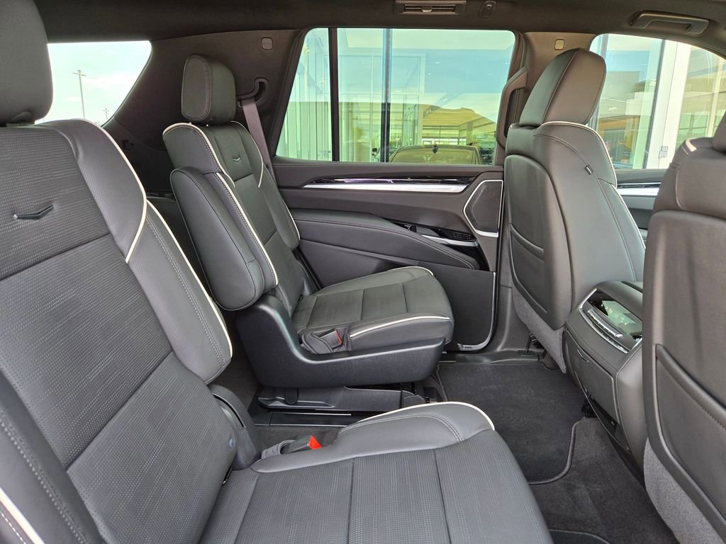 New 2026 Cadillac Escalade Sport w/ Touring Package image 31