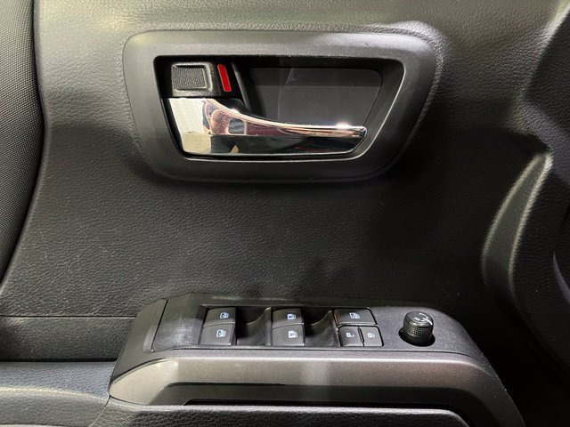 Certified 2021 Toyota Tacoma TRD Off-Road w/ Technology Package AWD/4WD image 14