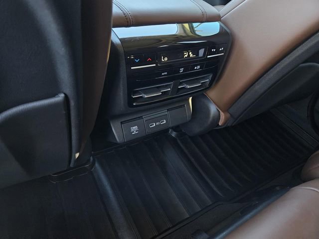 Certified 2023 Acura MDX FWD w/ Technology Package image 15