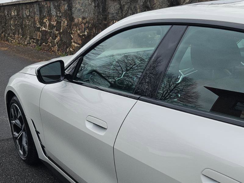 Used 2023 BMW 430i Gran Coupe xDrive w/ M Sport Package image 9