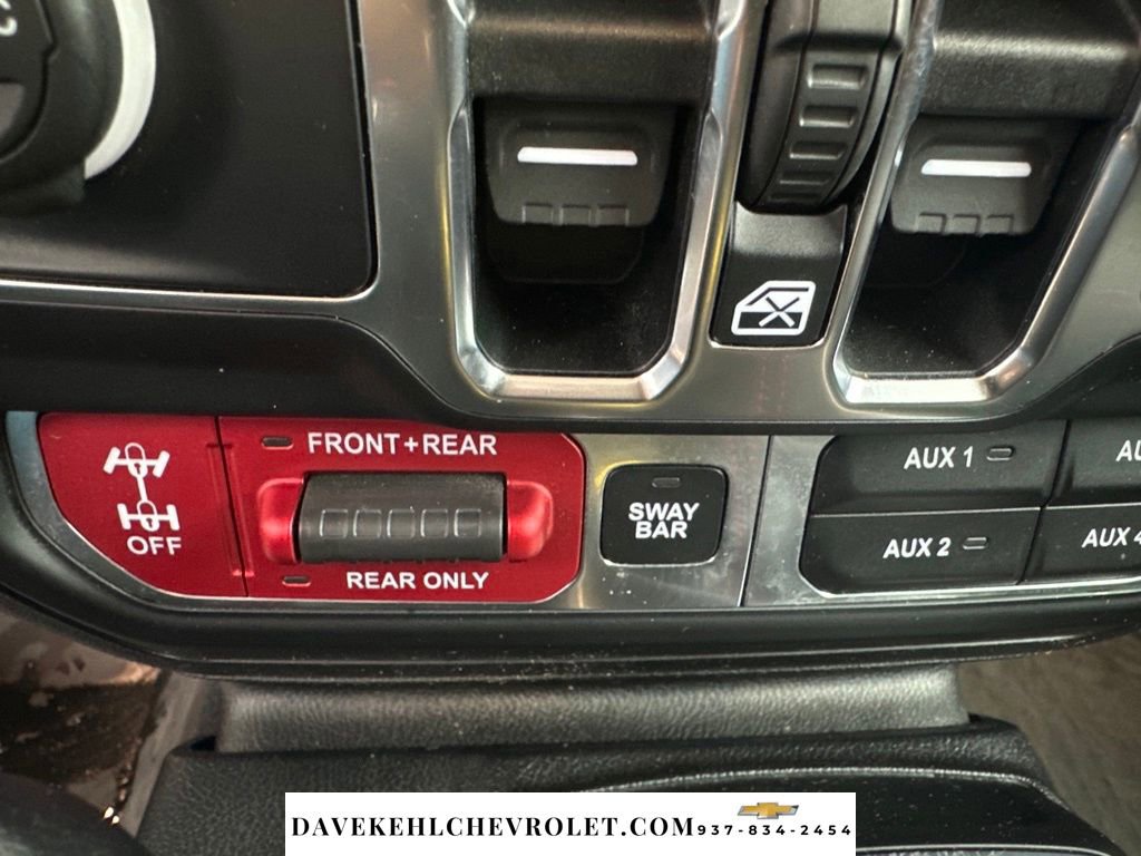 Used 2019 Jeep Wrangler Unlimited Rubicon w/ Dual Top Group image 16