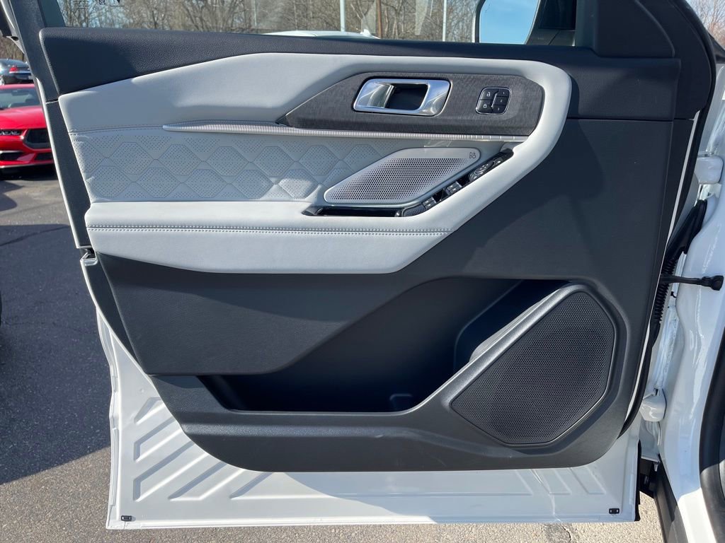 New 2026 Ford Explorer Platinum w/ LUX Leather Package image 16