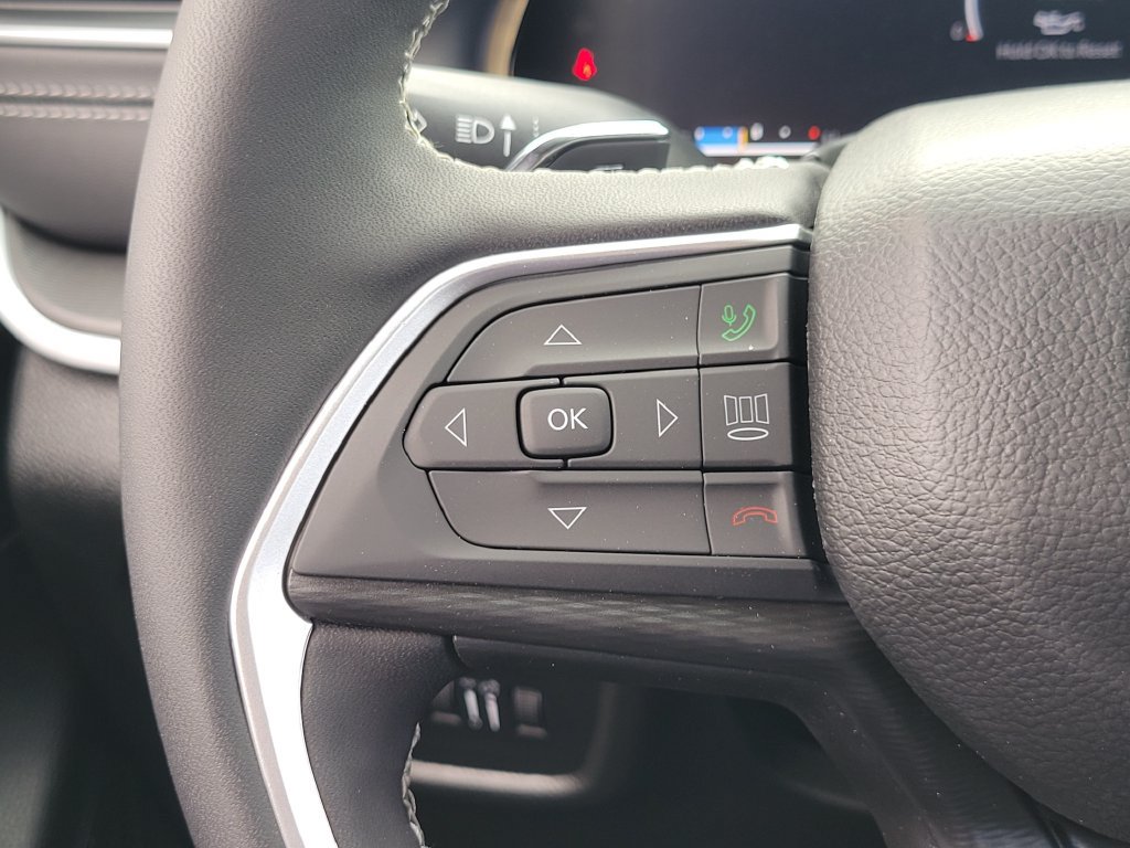 New 2027 Jeep Grand Cherokee Laredo X AWD/4WD image 5