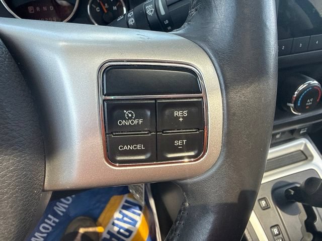 Used 2015 Jeep Compass High Altitude FWD image 20