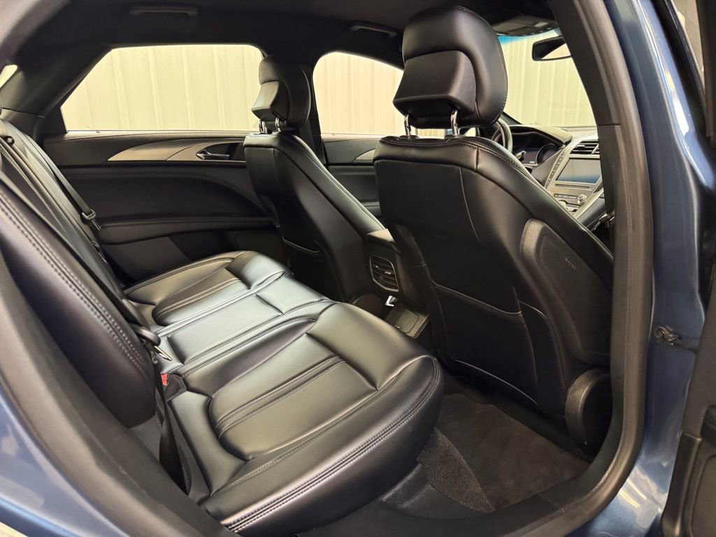 Used 2019 Lincoln MKZ Premiere image 24