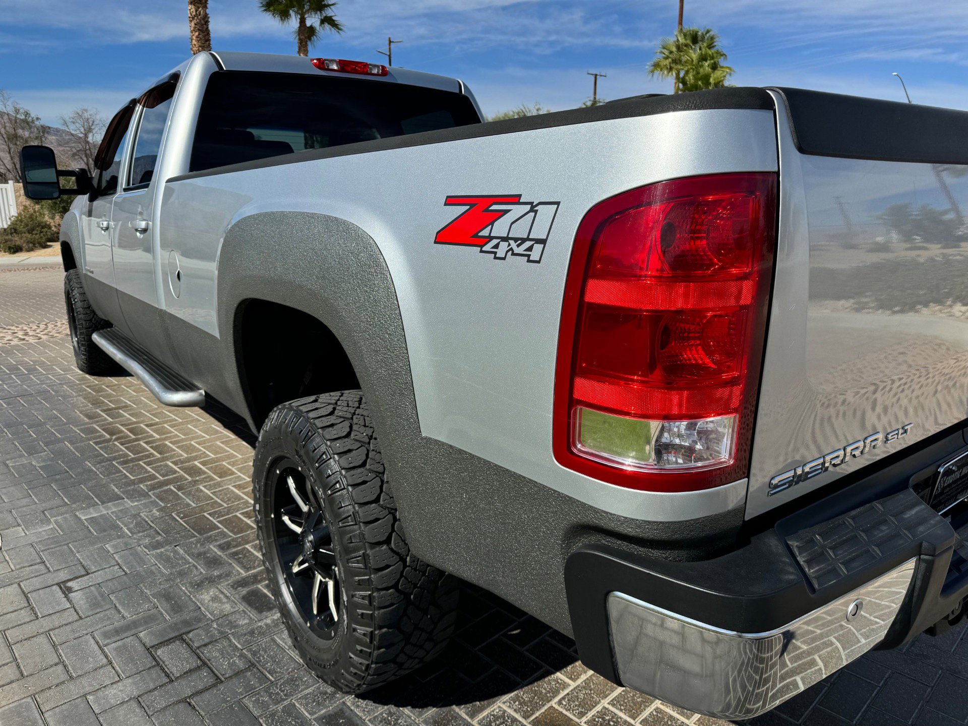 Used 2013 GMC Sierra 2500 SLT image 9