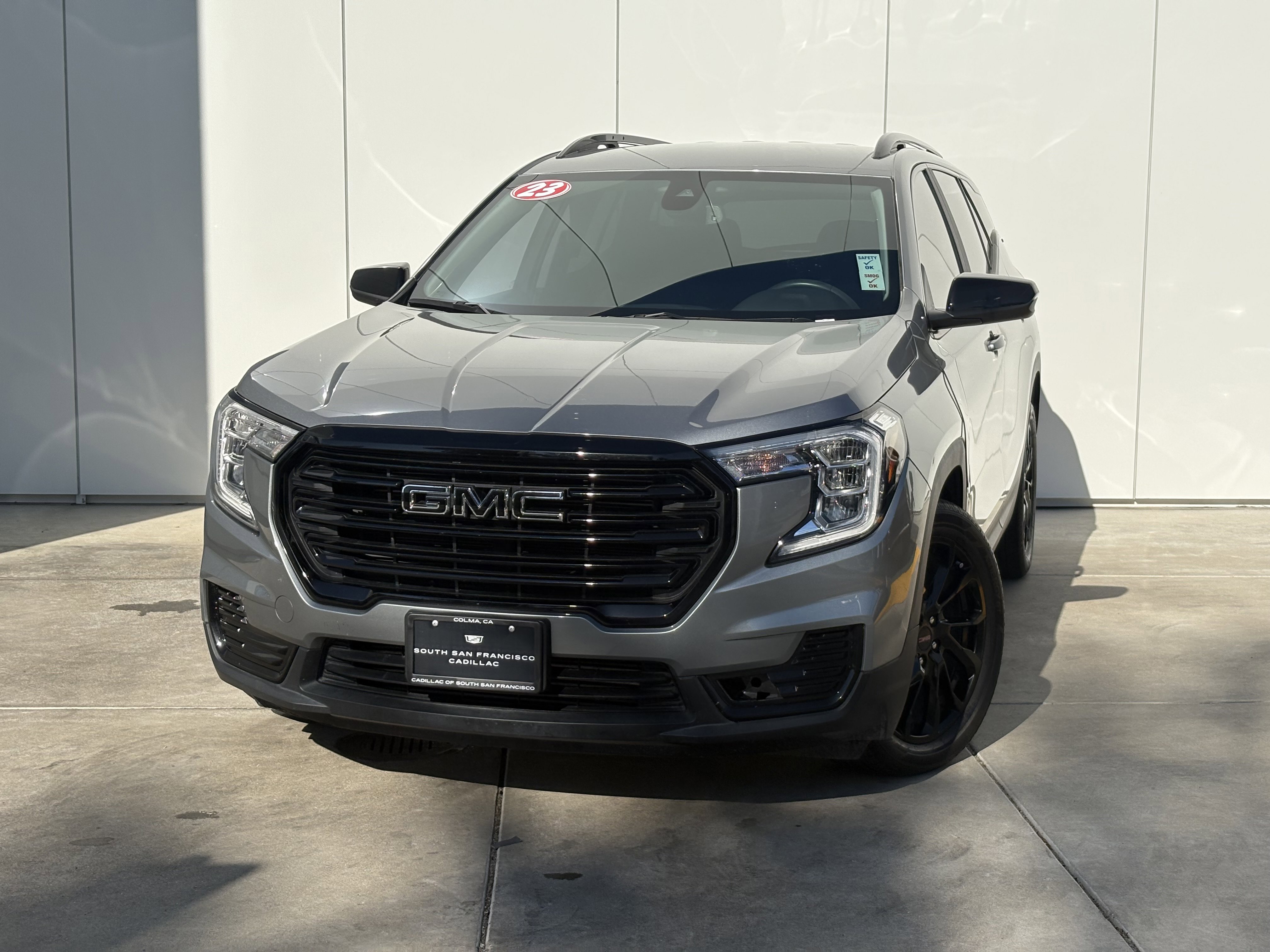 Used 2023 GMC Terrain SLE w/ Driver Convenience Package