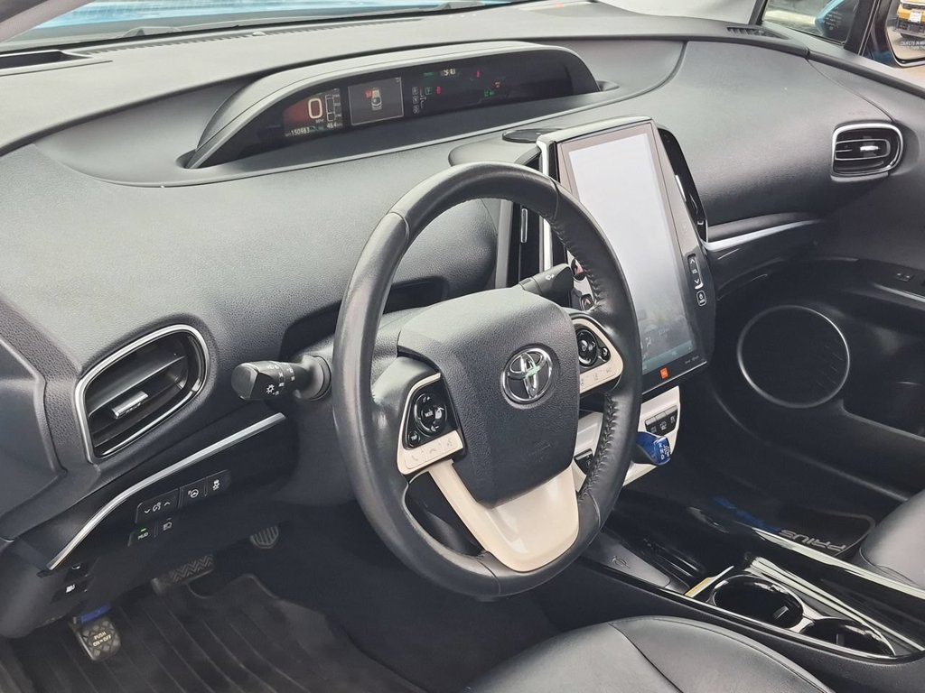 Used 2017 Toyota Prius Prime Advanced w/ Carpet Mat Package FWD image 10