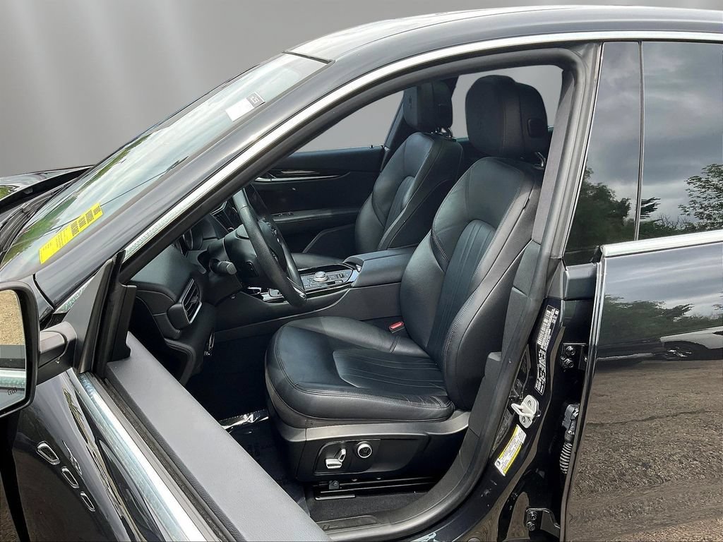 Used 2022 Maserati Levante GT AWD/4WD image 21