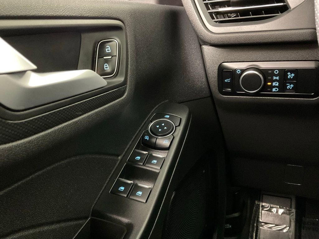 Used 2023 Ford Escape ST-Line w/ Tech Pack #1 FWD image 20