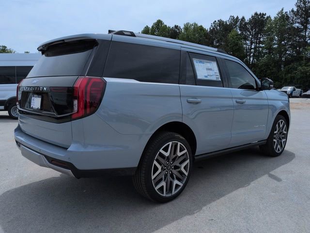 New 2026 Ford Expedition Platinum image 4