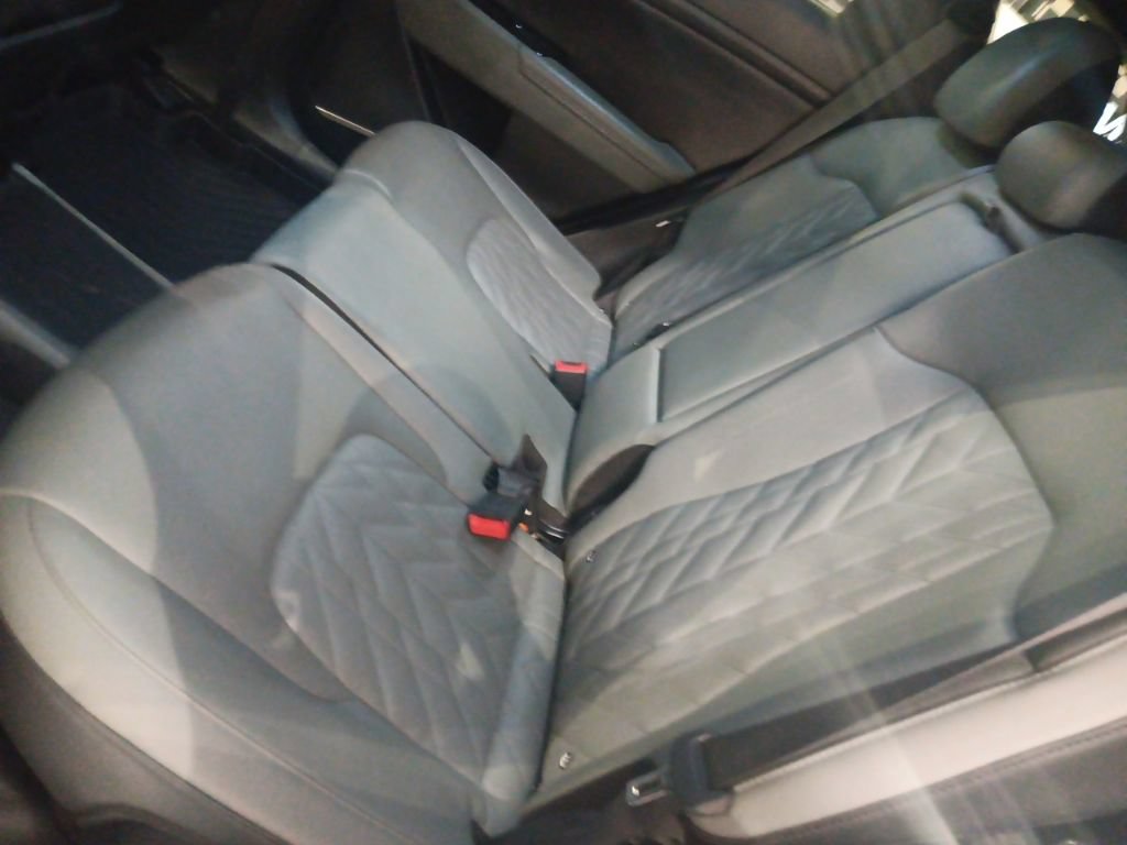 Used 2023 Kia Sportage X-Line w/ X-Line Premium Package AWD/4WD image 6