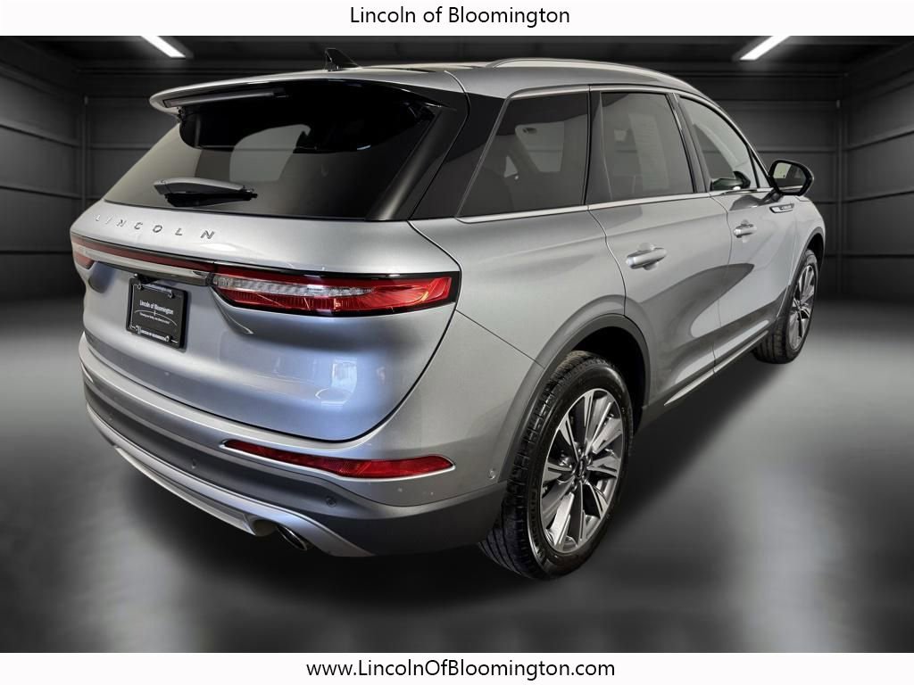 Used 2022 Lincoln Corsair Reserve w/ Equipment Group 201A AWD/4WD image 8
